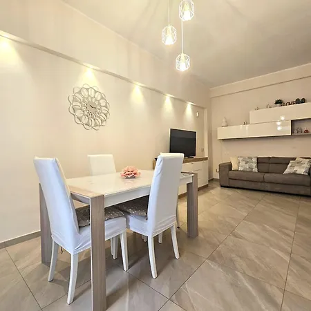 Happy Holidays Lido di Ostia Exterior foto